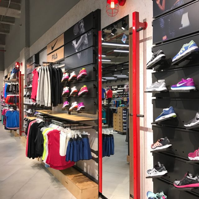 http://do-design.co/wp-content/uploads/2017/01/thumb_IMG_0350_1024-640x640.jpg